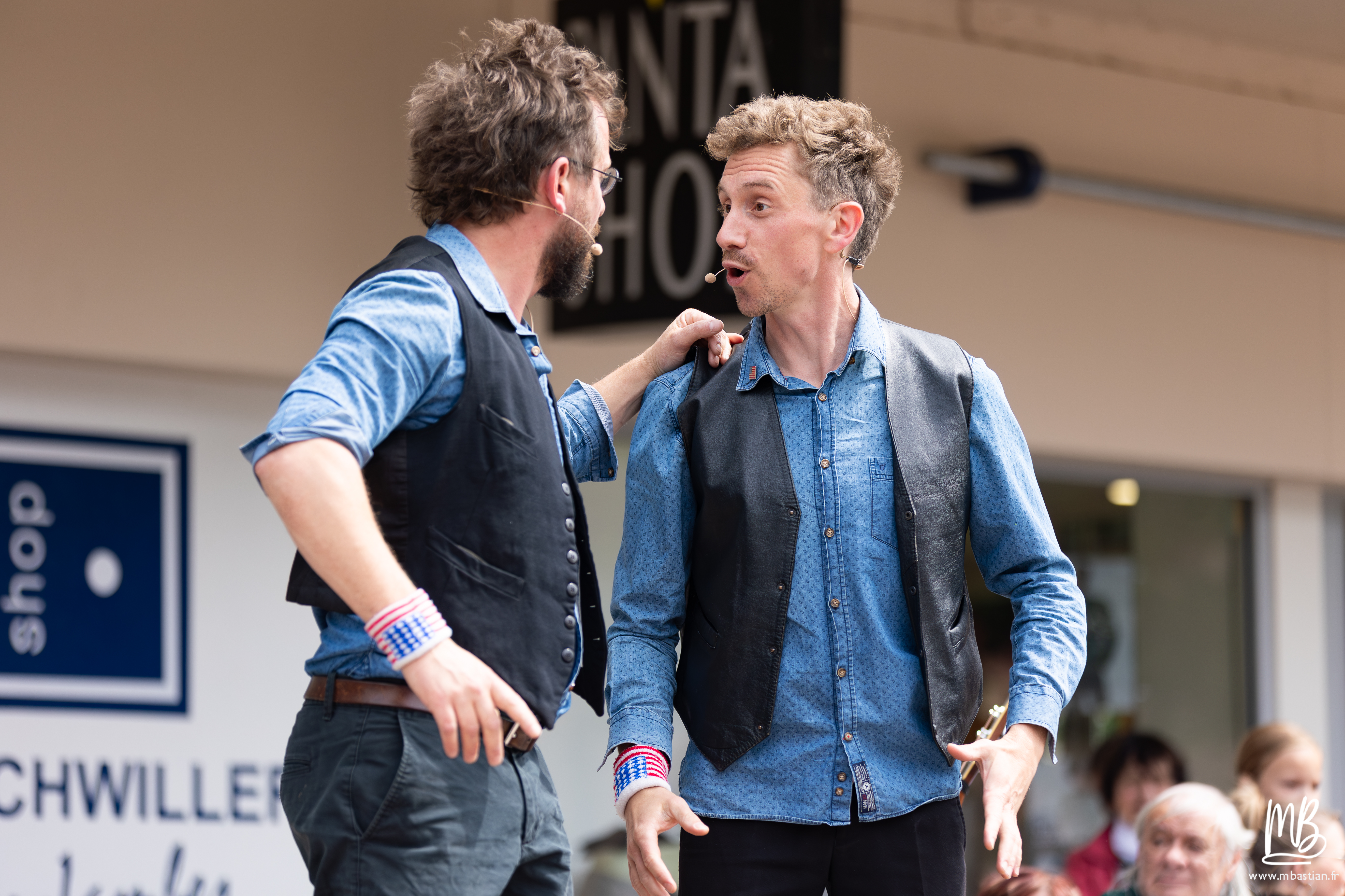 HDN2025 WALTER ET DENIS MB 38